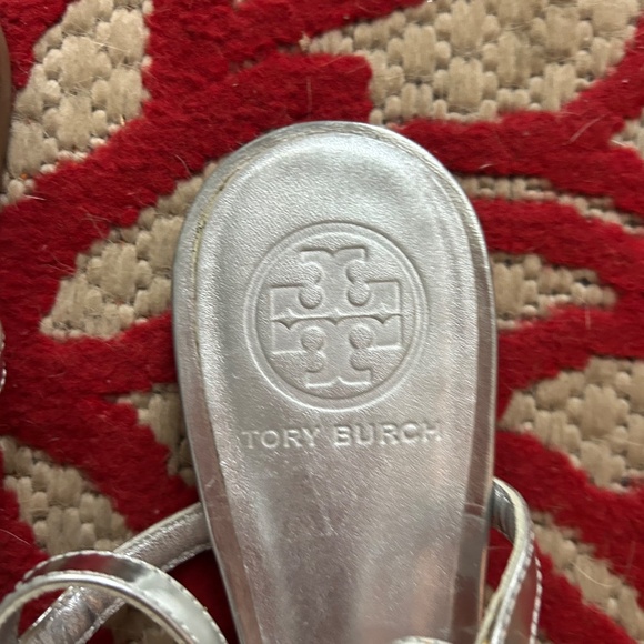 Tory Burch Quilted Silver Metallic Slingback “Reva” ballet flats Size 7M - Picture 5 of 6